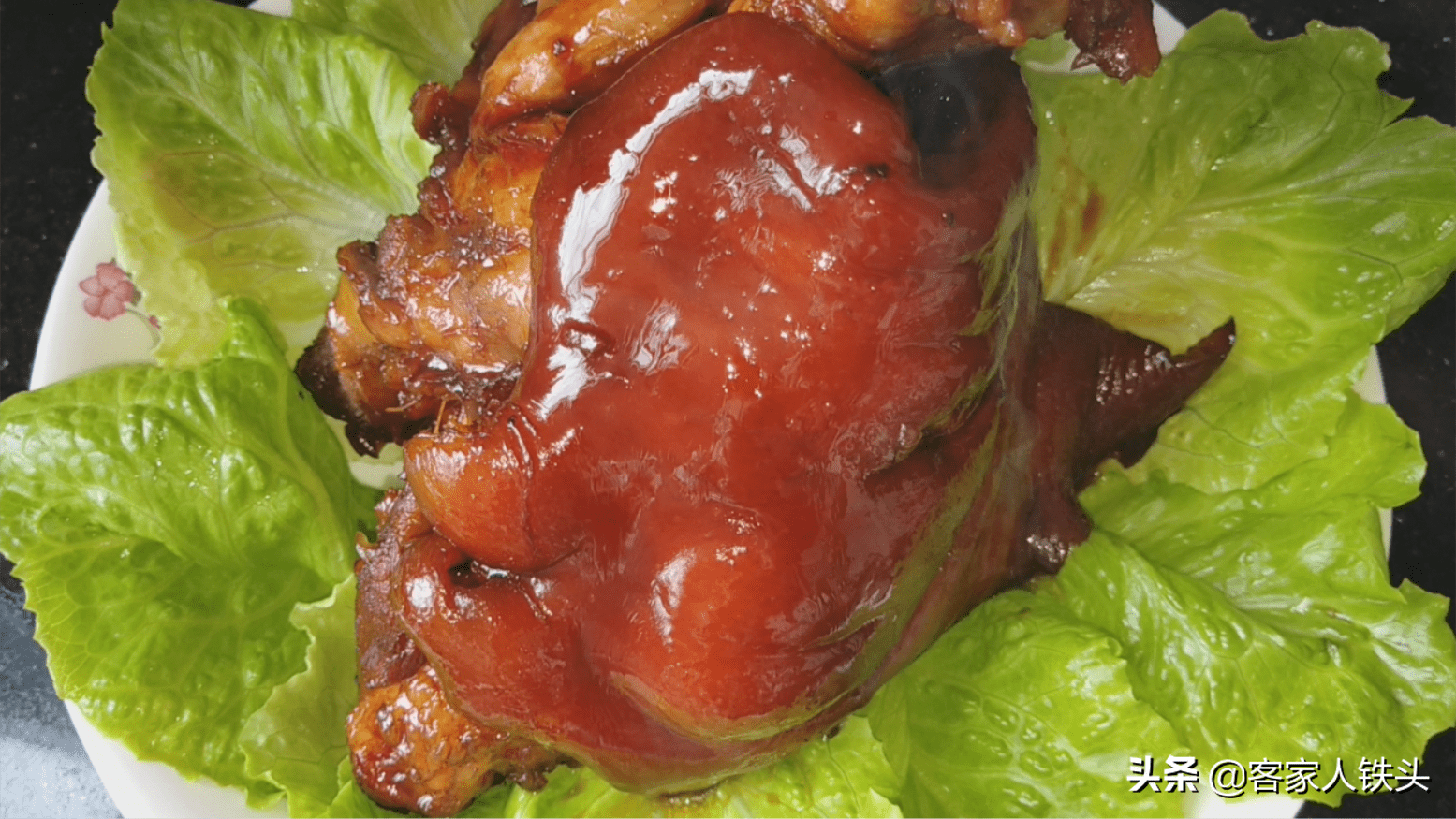 整个肘子怎么做好吃(小肘子怎么做好吃)