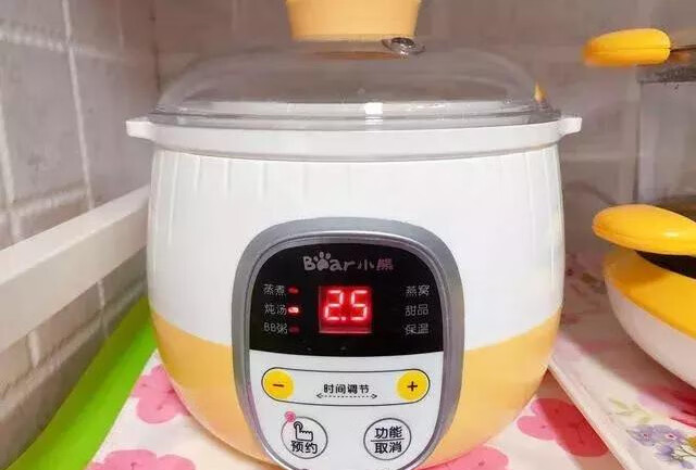 山药胡萝卜排骨汤功效作用(胡萝卜可以和山药炖排骨汤吗)