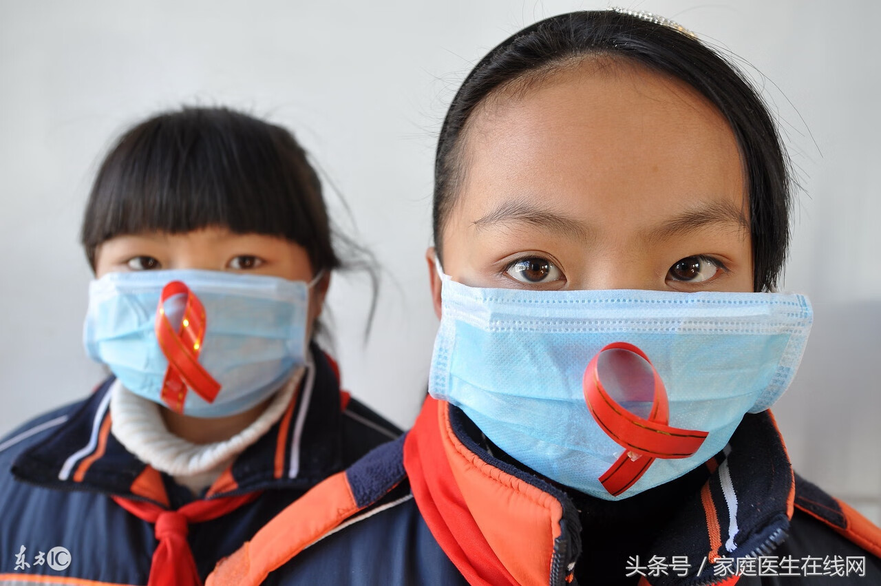 艾滋病潜伏期有什么症状(艾滋病潜伏期主要表现)