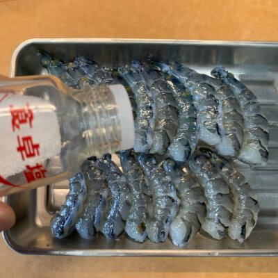 虾球的做法步骤(虾球的简单做法窍门)