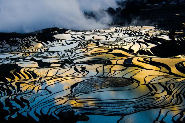 元阳梯田风水画(元阳梯田图片)