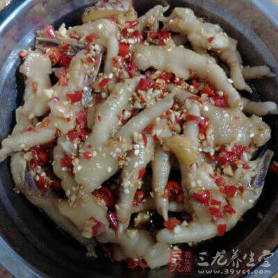 经期不宜吃啥(经期不可以吃什么东西)