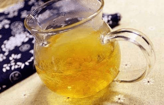 蒲公英泡水喝的功效和作用(蒲公英泡水喝的作用与功效)