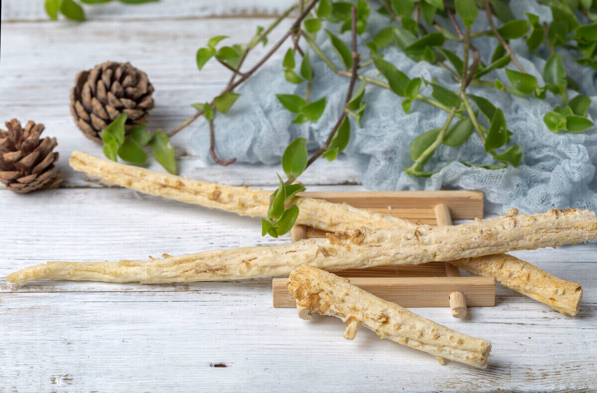 沙参的功效与作用及用量(沙参的食用方法)