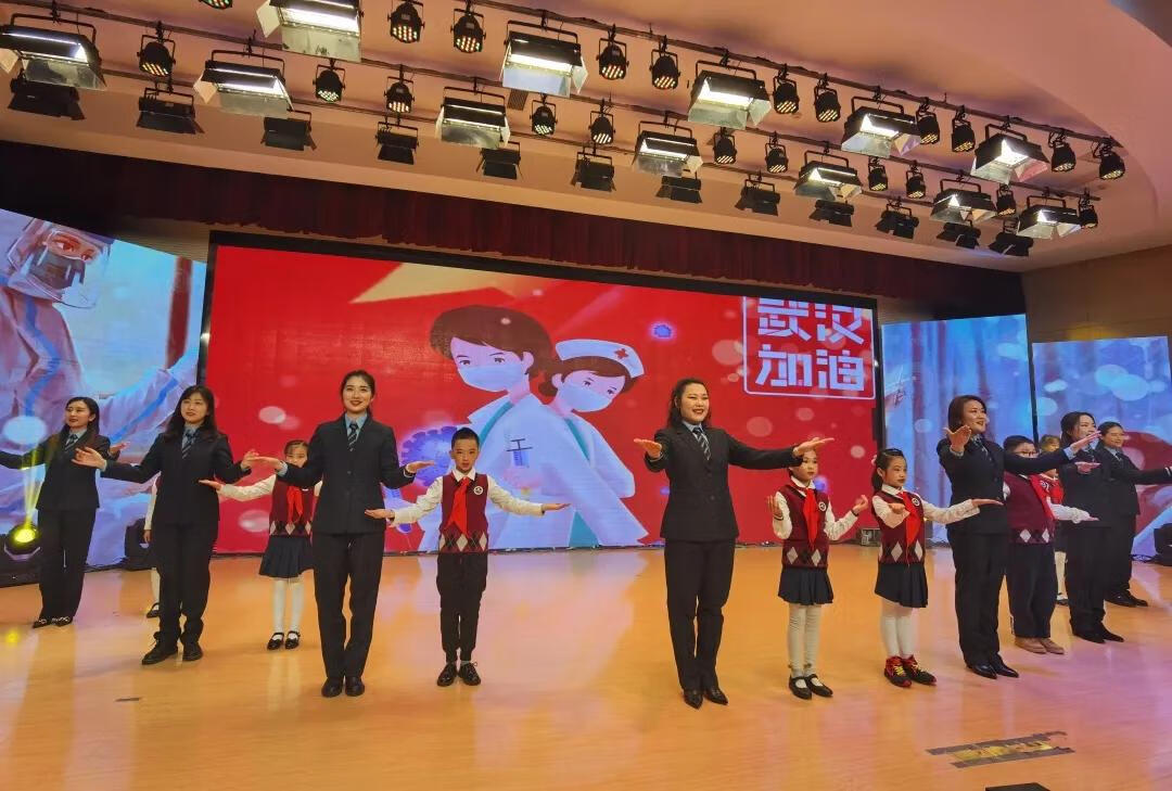 小学生元旦节目一等奖(适合小学生元旦表演的节目)