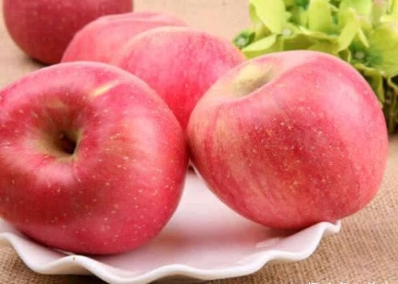 空腹吃苹果的功效与作用(可以空腹吃苹果么)