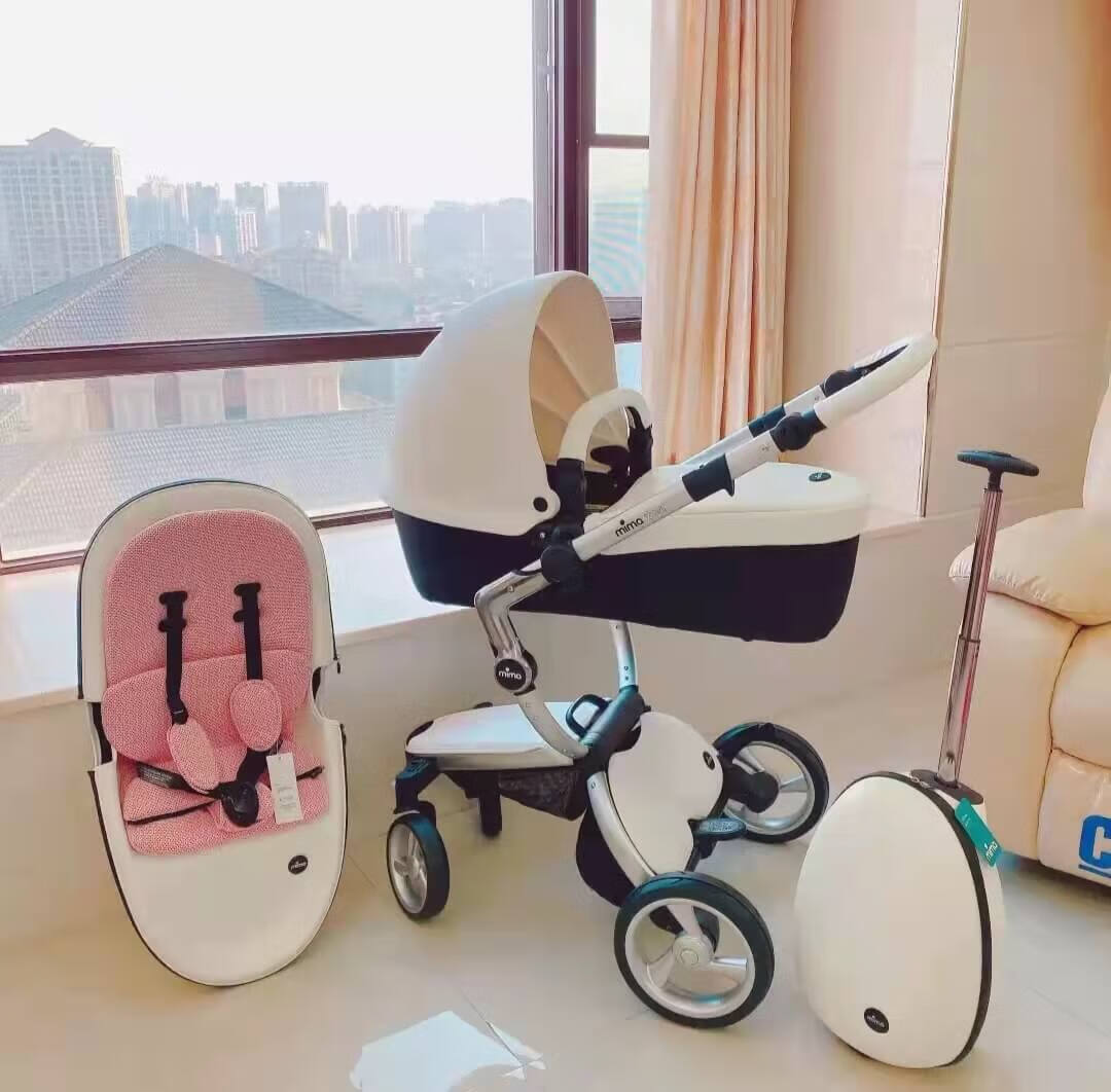婴儿小车四轮手推车(婴儿推车八个轮子和四个轮子)
