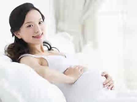 孕妇喝哪种奶粉好?(孕妇喝什么牌子的奶粉)
