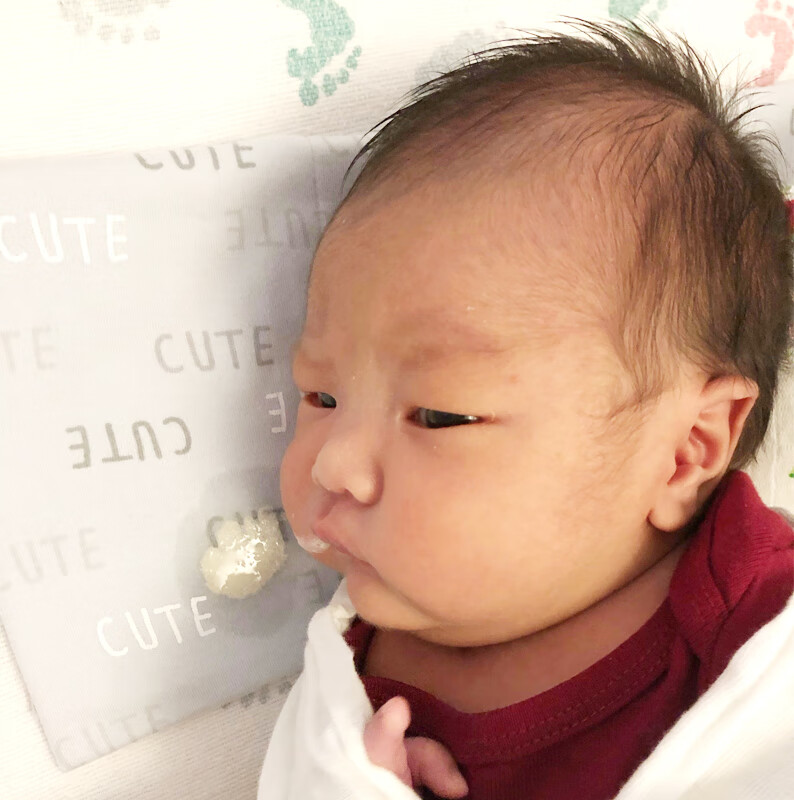 婴儿喂养(新生儿养育)