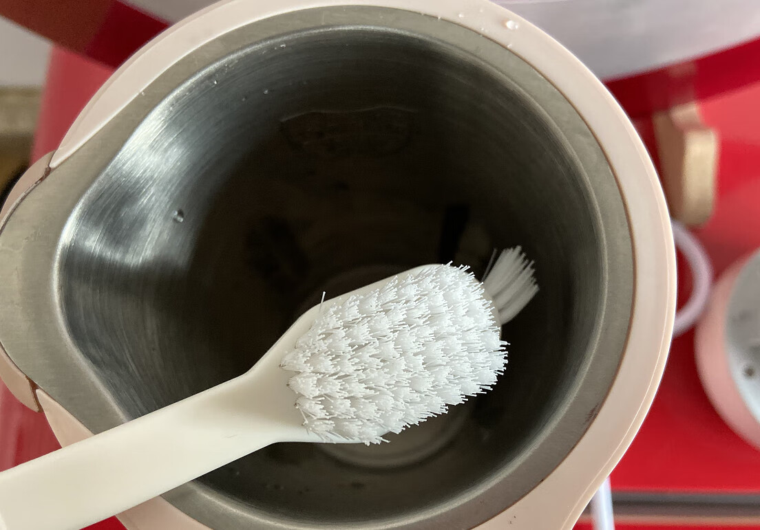 豆浆机榨汁机料理机(豆浆机可以代替榨汁机吗)