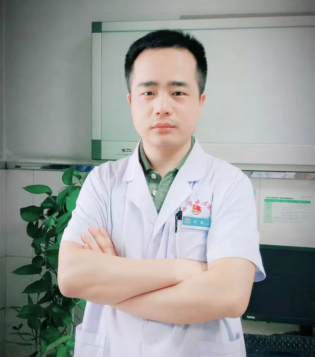 肚脐眼下方疼是怎么回事(肚脐眼下方一厘米处按压疼痛)