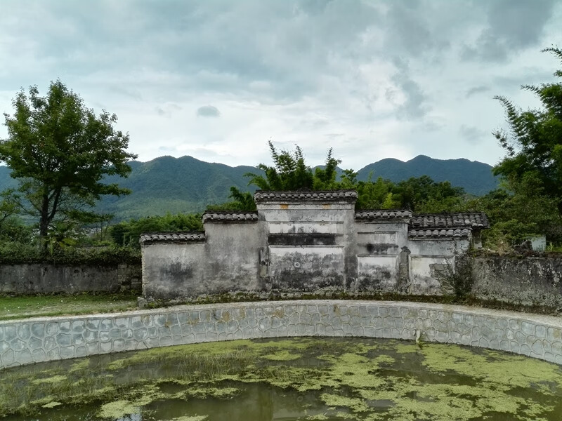 三僚风水大师使用什么罗盘(江西三僚风水村在哪里)