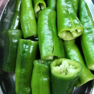 虎皮尖椒的做法(虎皮尖椒的正确做法)