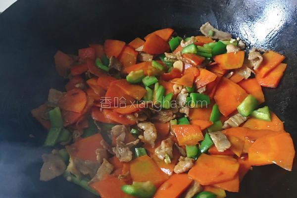 胡萝卜炒肉的家常做法(胡萝卜炒肉怎么炒)