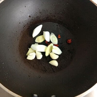 酱鸡爪子的做法大全(酱鸡爪鸡胗的做法)