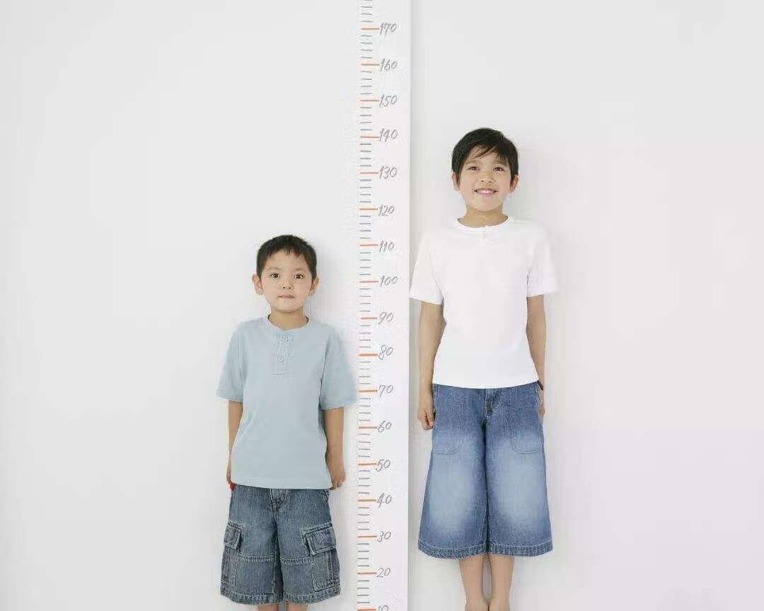 身高体重对照表2022(身高与标准体重对照表)