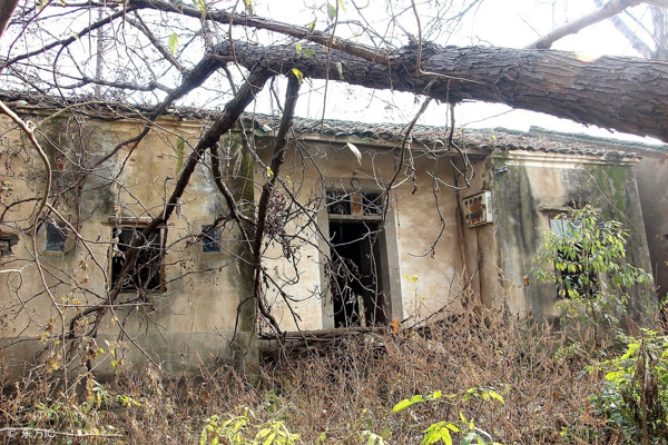 住宅前面没有房屋风水好吗(为什么说"大房门前小破屋)-百科学社