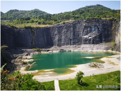 峭壁断崖(峭壁山)