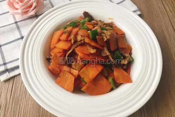 胡萝卜炒肉的家常做法(胡萝卜炒肉怎么炒)