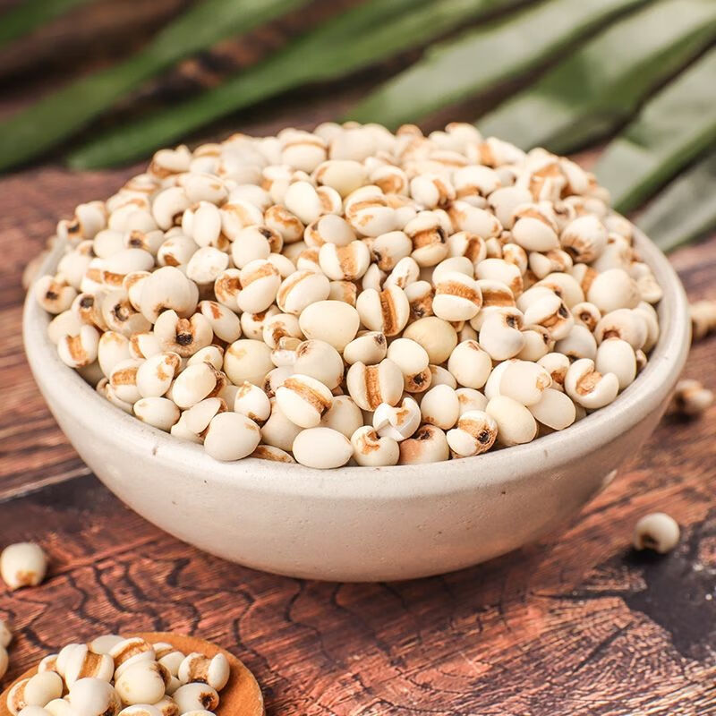 生薏苡仁与炒薏苡仁的区别(生薏米和生薏苡仁)
