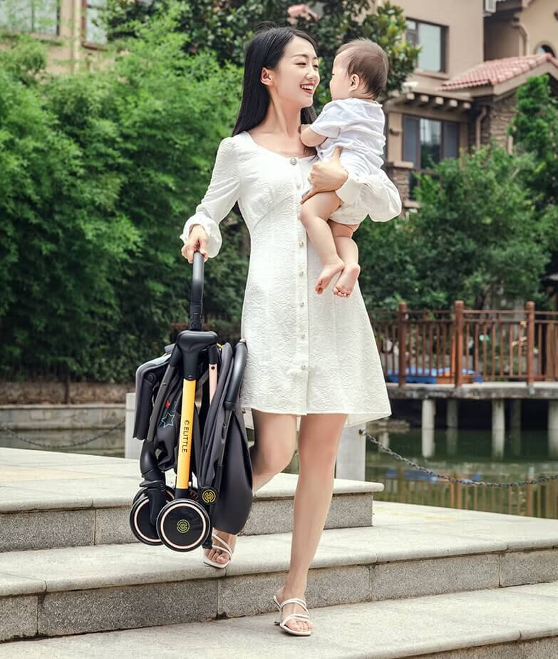 婴儿小车四轮手推车(婴儿推车八个轮子和四个轮子)