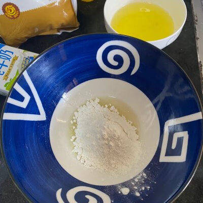 家庭蛋糕的制作方法和步骤(在家自制蛋糕的方法步骤)