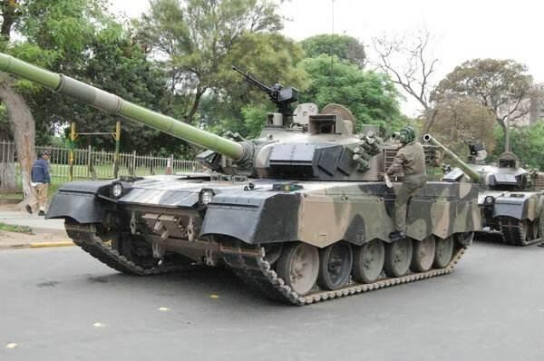 mbt2000(99英雄和mbt2000)