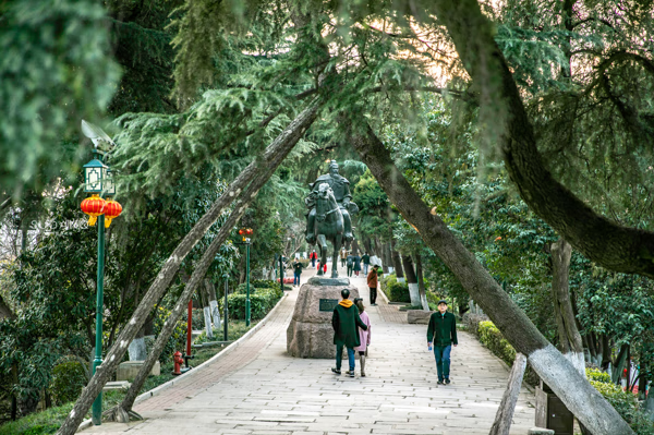 武汉龟山风水怎么样(龟山电视塔风水)