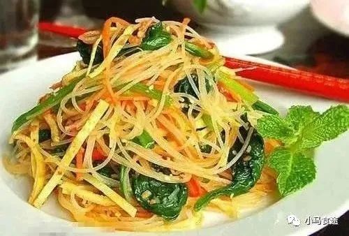 凉拌菜的做法大全集(凉拌菜做法大全 配方)