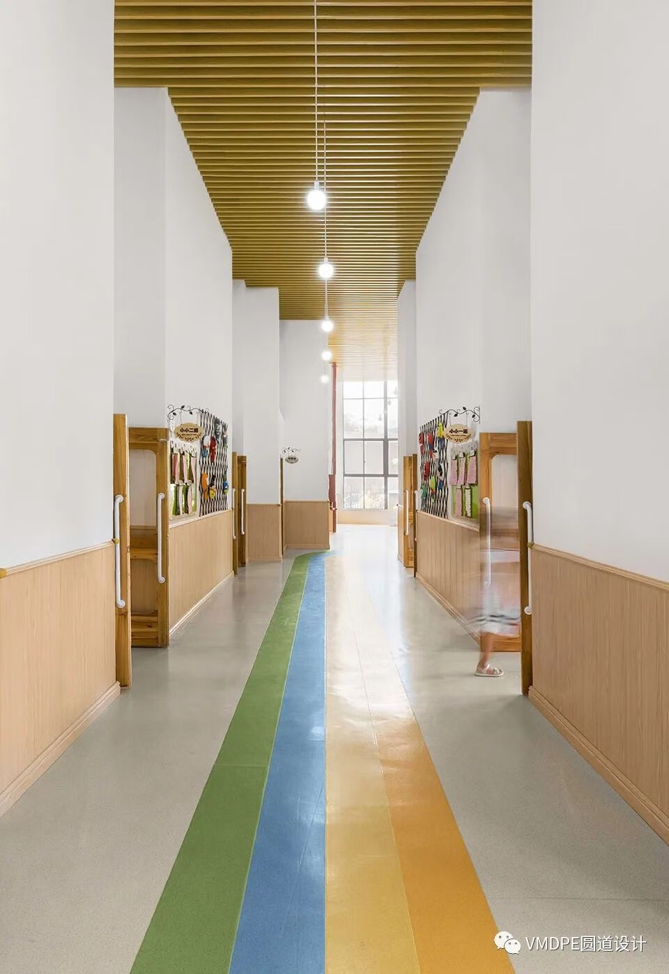 幼儿园走廊环境布置与设计(幼儿园走廊布置)-百科学社