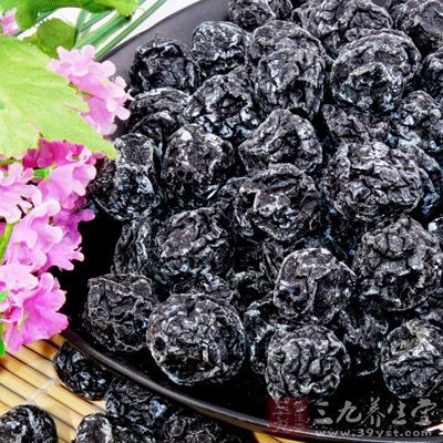 女人月经期吃什么最好(女人经期吃什么好)