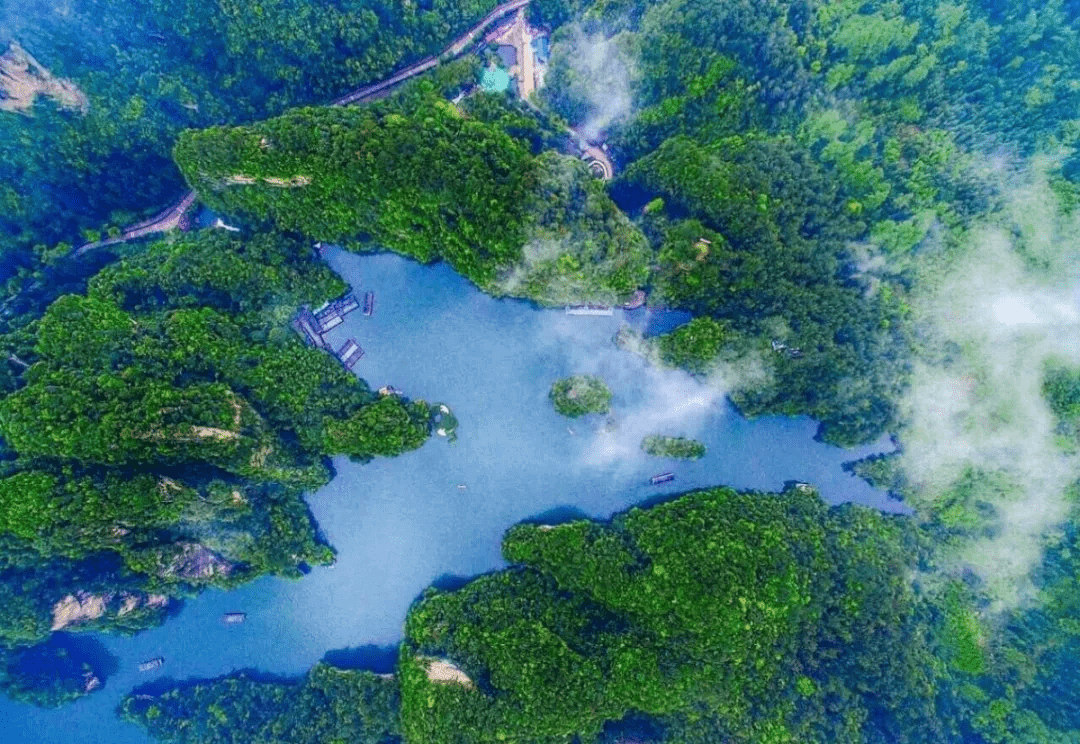 风水宝地建设酒店(阴宅风水宝地)