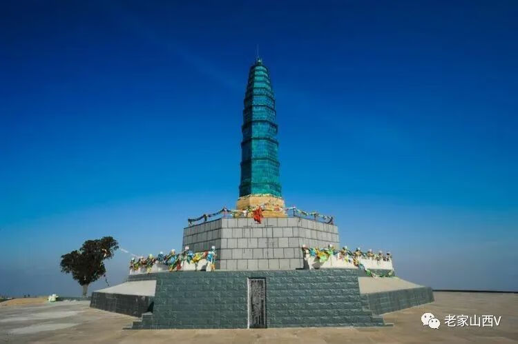 太谷文光塔位于大佛山(风景山)天宁寺之上,始建于明万历十一年(1583年