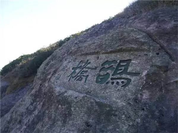 方山正门是哪个门(大门对山怎么化解)