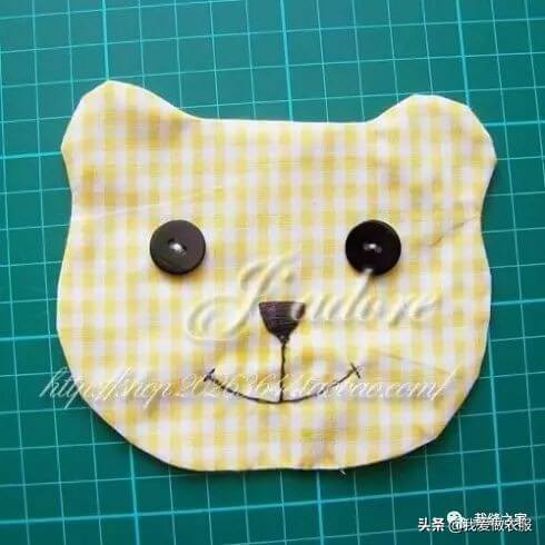婴儿围嘴怎么做(新生儿需要围嘴吗)
