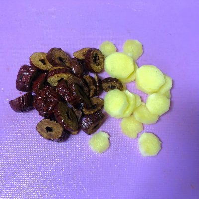 秋梨膏怎么熬制的窍门(正宗秋梨膏的做法配方)