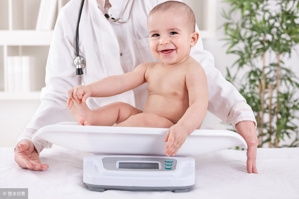 六个月的宝宝发育指标(6个月宝宝发育标准图)
