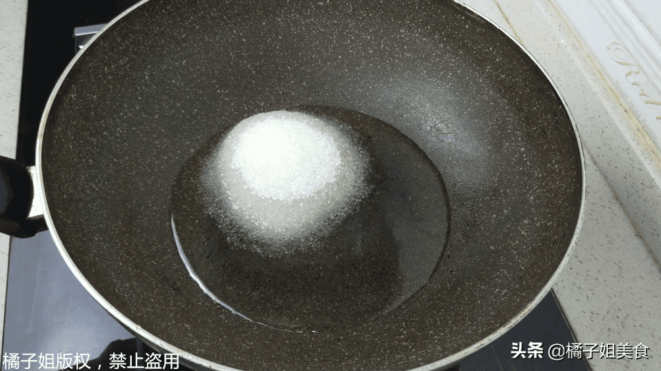 拔丝香蕉的做法(拔丝香蕉的做法步骤窍门)