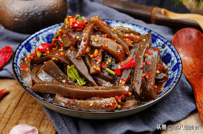 在例假期间吃什么可以减肥(月经期间减肥吃什么最好)