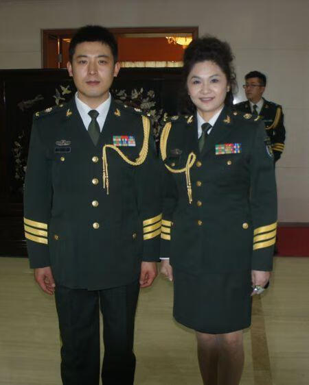 孙涛的成功史:部队高级文职人员,16次登上春晚,你真的认识他?