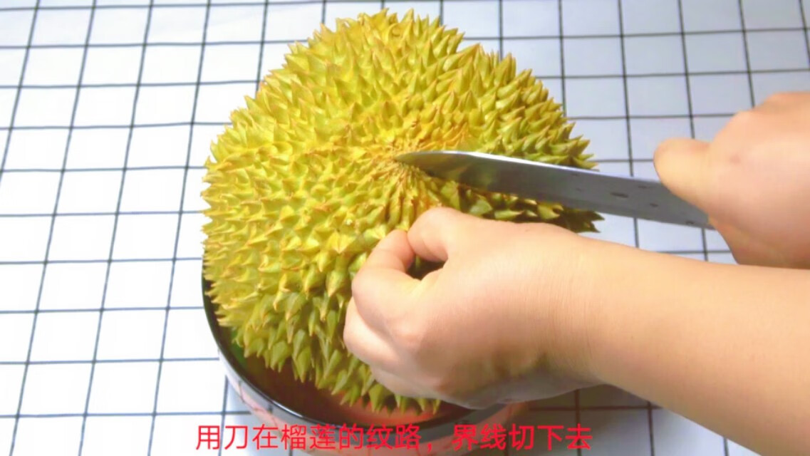 榴莲煲鸡汤的做法配料(榴莲煲鸡汤的材料)