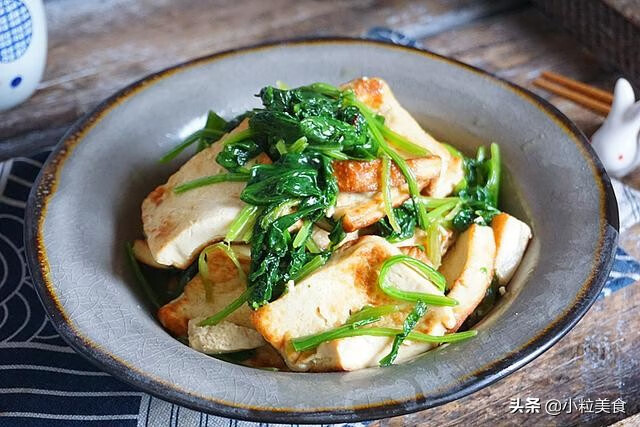 菠菜不能和什么一起吃吗(菠菜不能跟什么同吃)