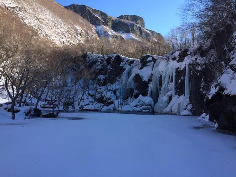 2月份适合去哪里旅游玩(适合2月份旅游的地方有哪些)