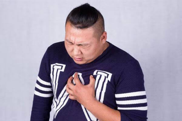 虚汗多是怎么回事(虚汗多怎么回事)
