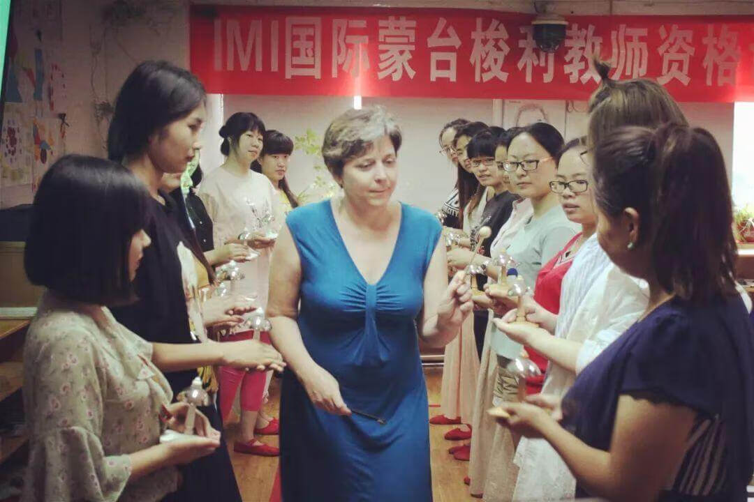 蒙氏(蒙氏课程有哪些)