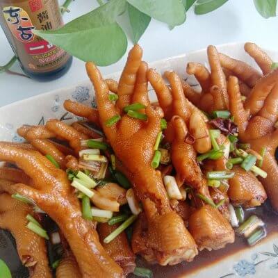 酱鸡爪子的做法大全(酱鸡爪鸡胗的做法)
