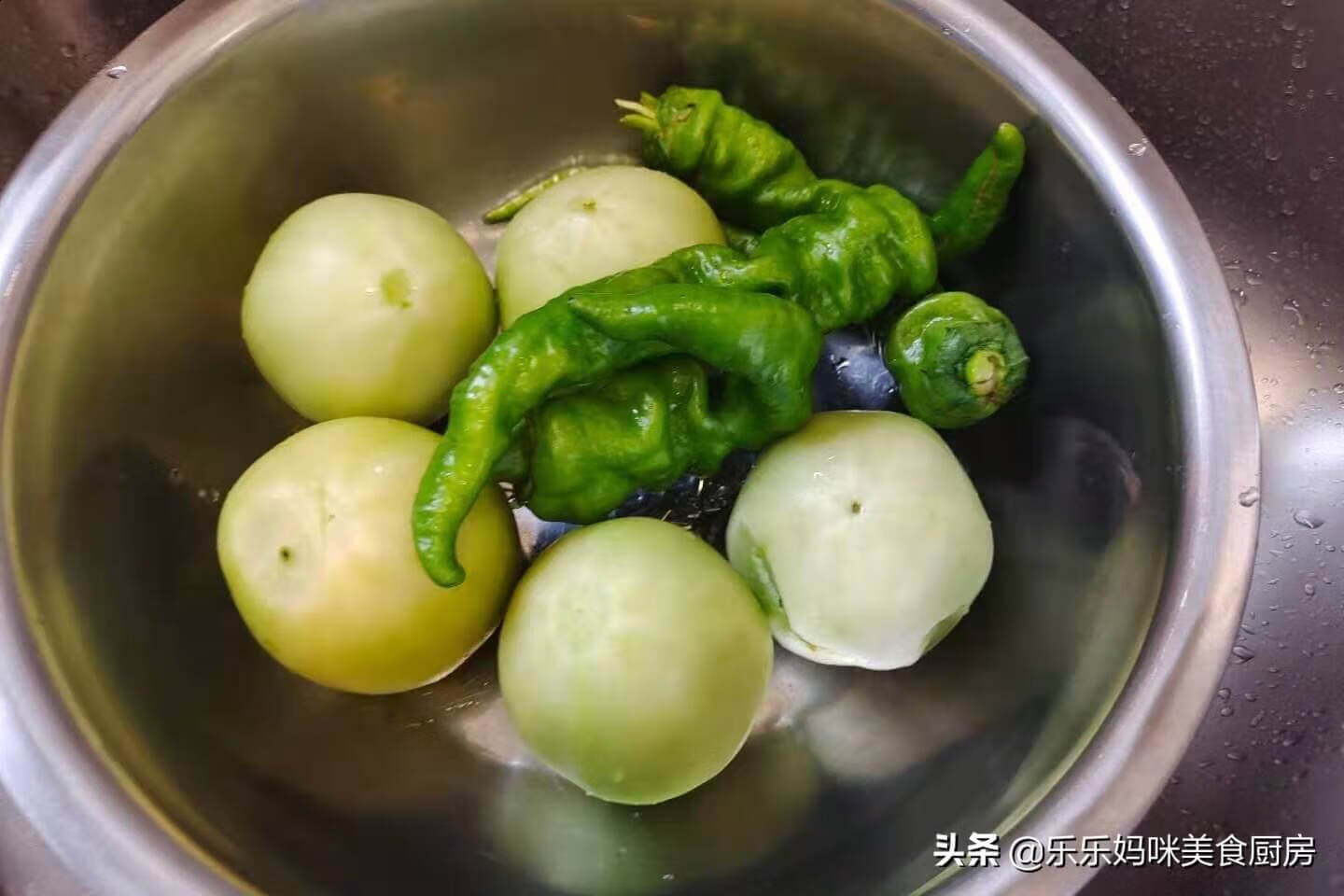 青西红柿能吃吗怎么吃(青西红柿能生吃吗)
