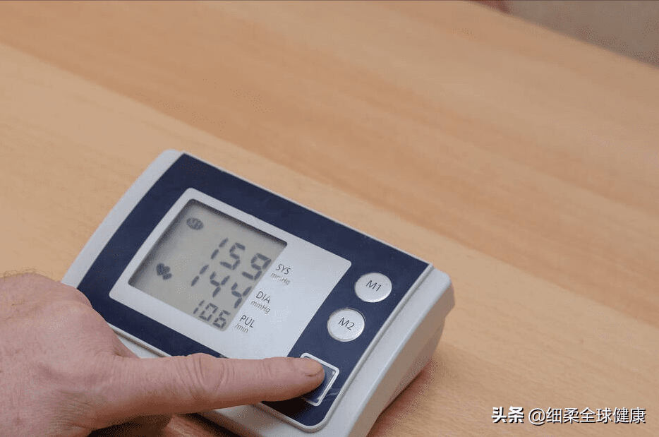 原发性高血压什么意思(原发性高血压是指)