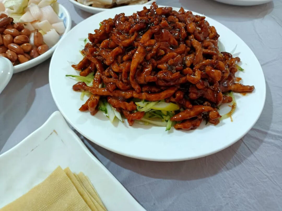 附近餐厅饭店(附近餐饮)