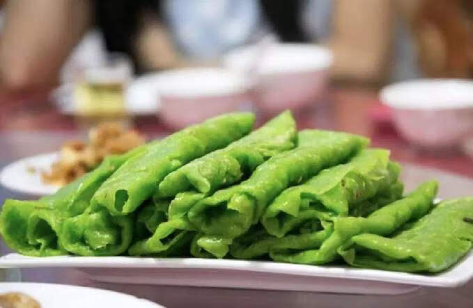 人们在清明节吃什么(清明节能吃什么)
